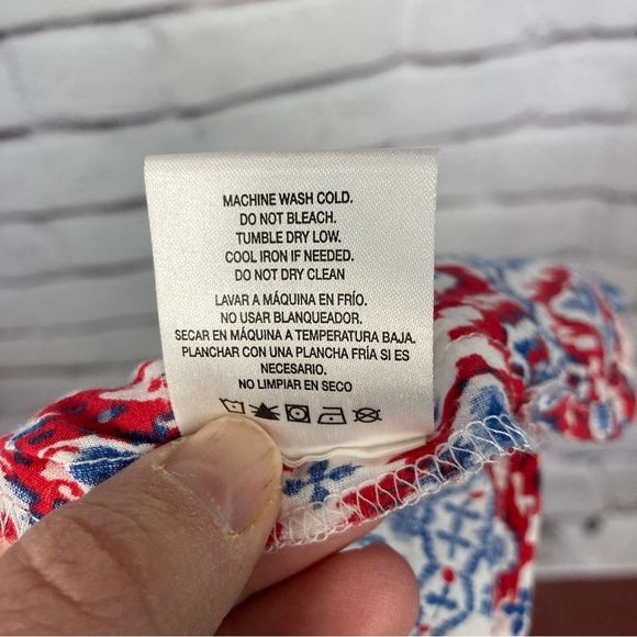 Basic Editions Red White and Blue Bohemian Print Loose Tank Size M Cotton SZ M - Picture 7 of 7